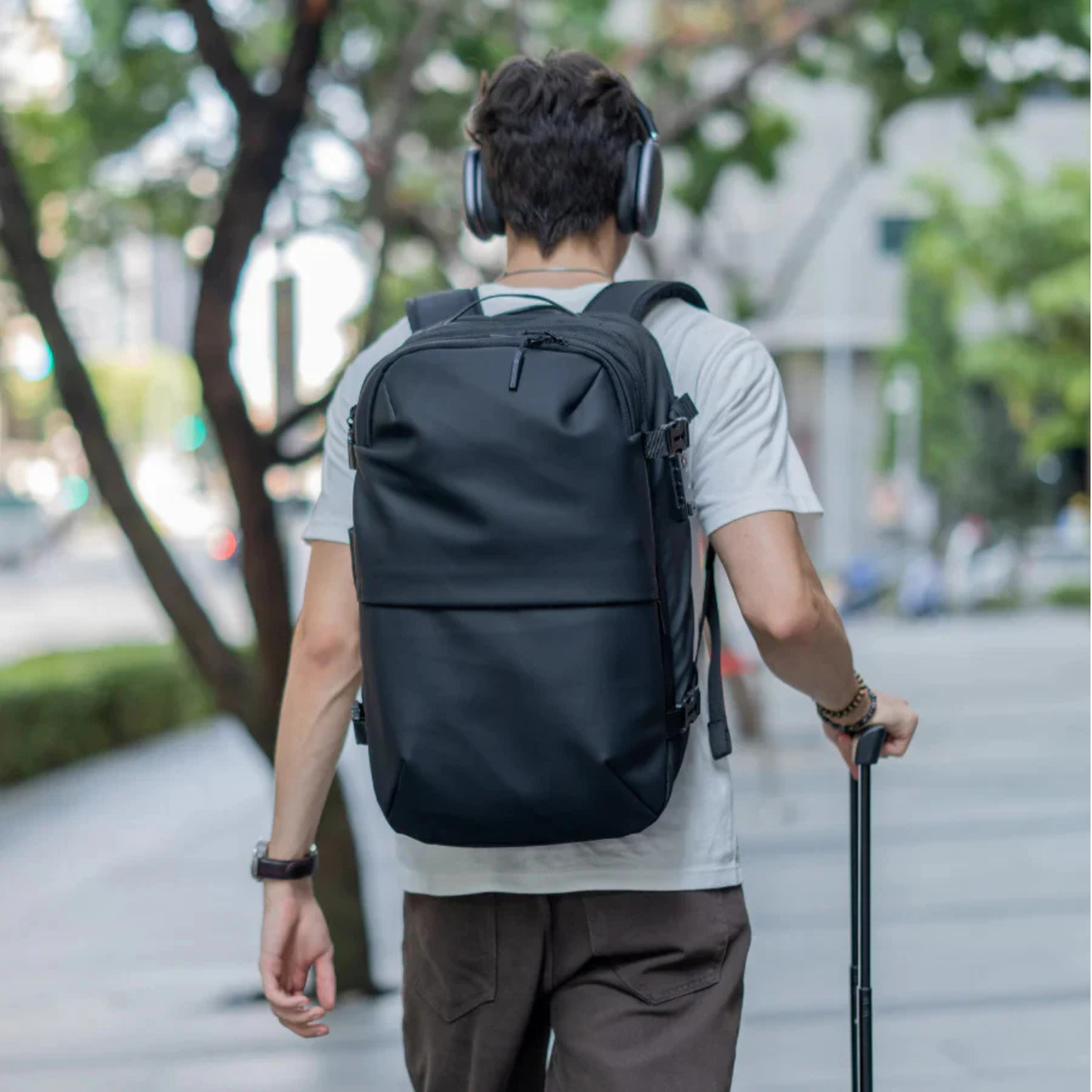 AEROVAC™ Pro Black